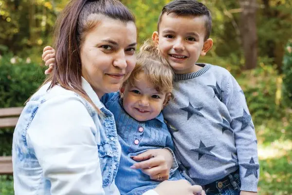 FamilySupport_iStock-1053976974
